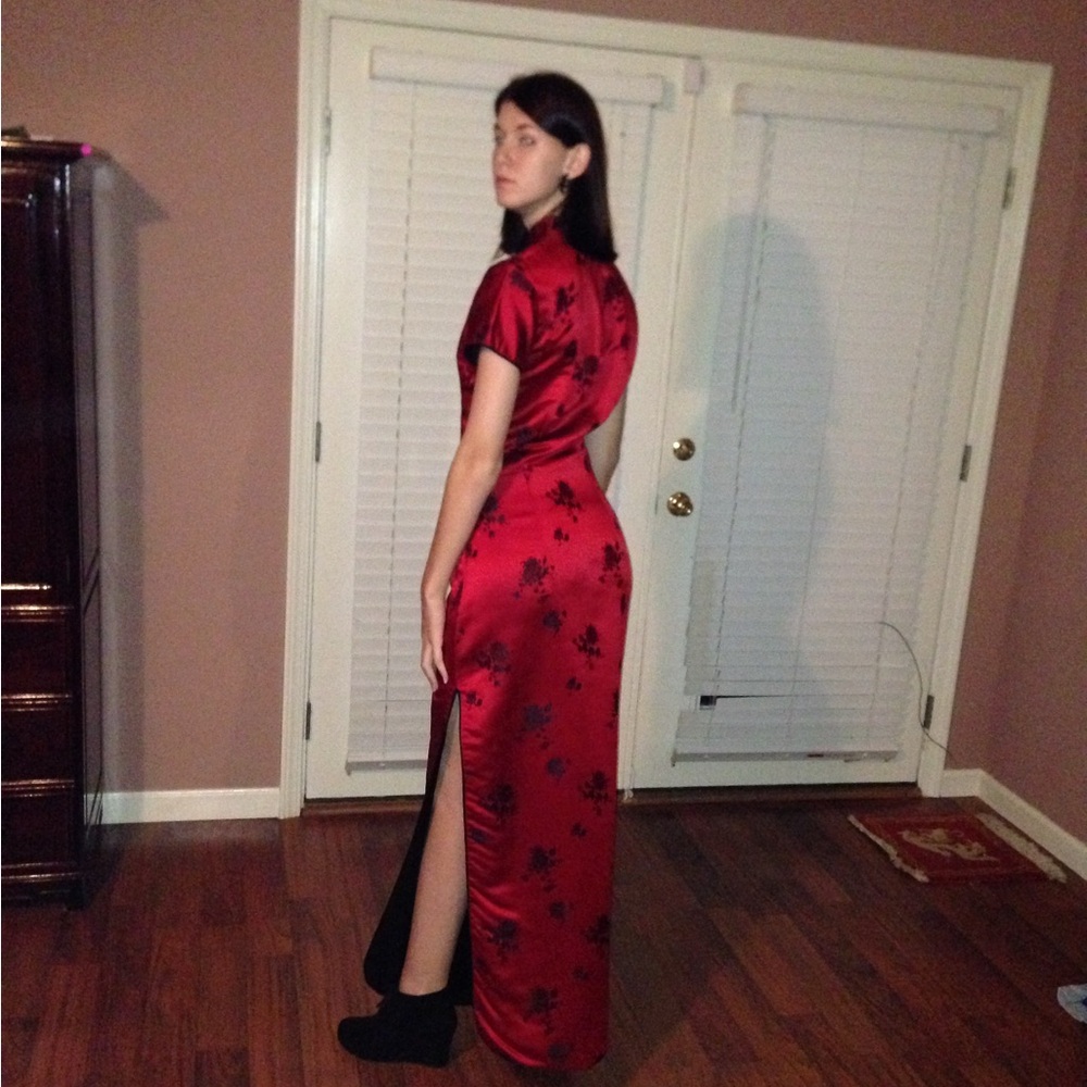 Elegant Red Floral Women's Dress